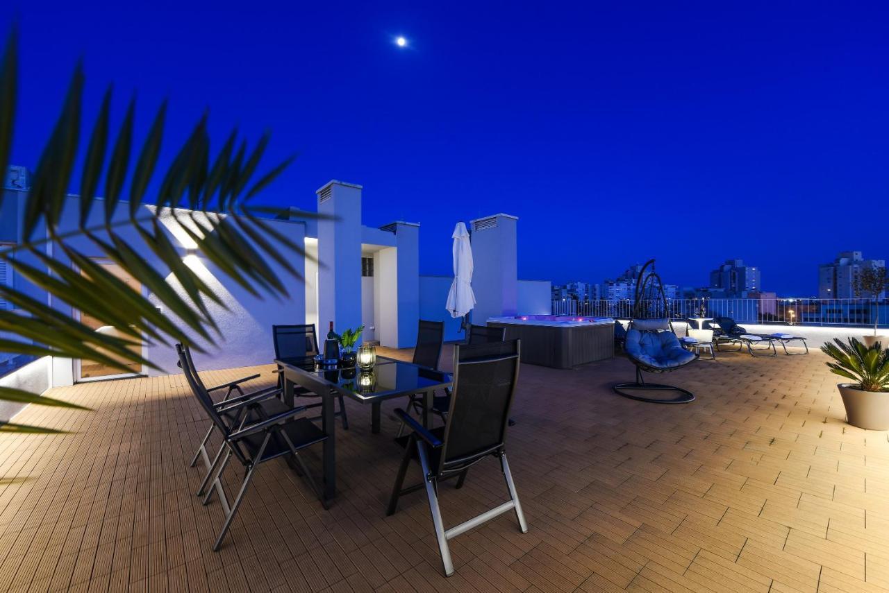 Appartement Zadar Sunset Penthouse With Spectacular View And Jacuzzi Extérieur photo